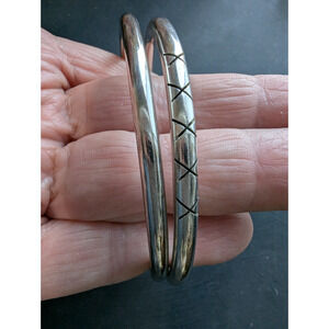 Two Vintage Mexico Sterling Silver 925 Bangle Bracelets 26 grams